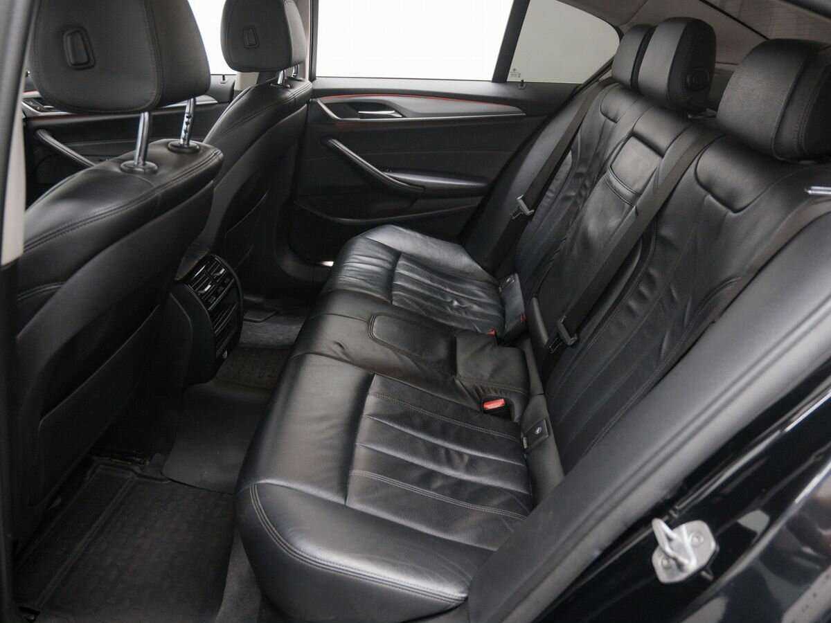 BMW 5 серии 520d, 2018 Фото №14
