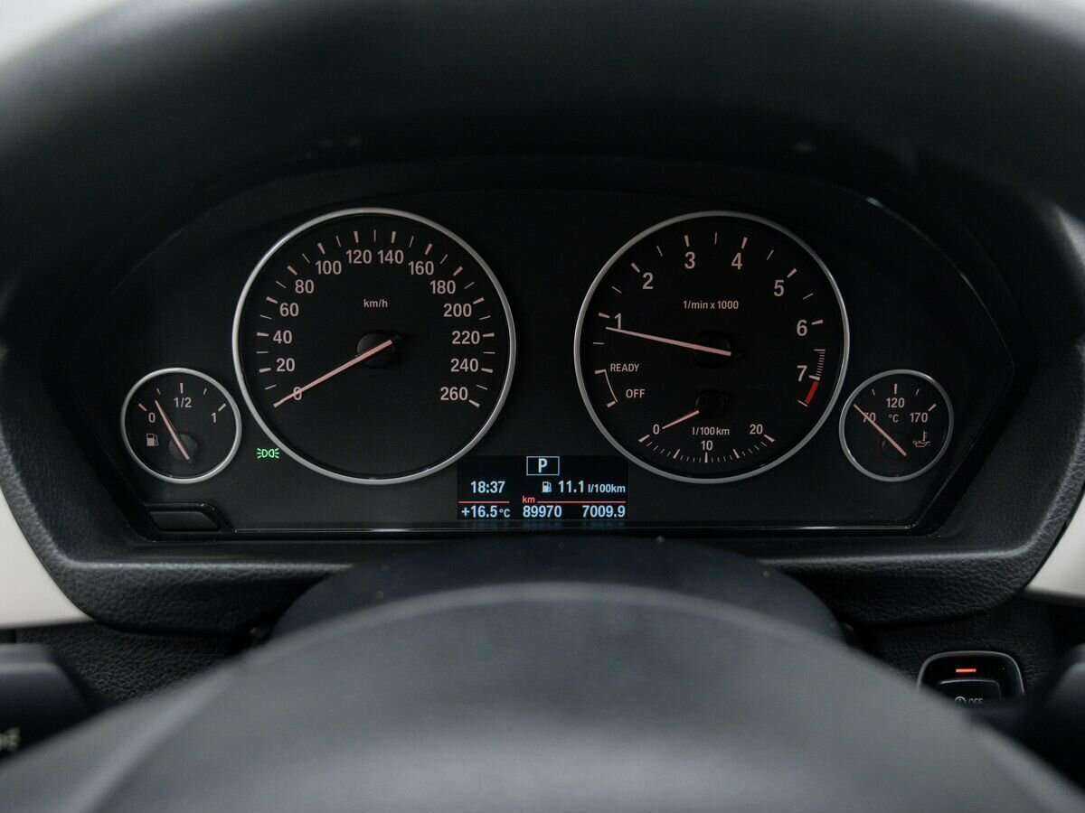 BMW 3 серии 316i, 2014 Фото №25