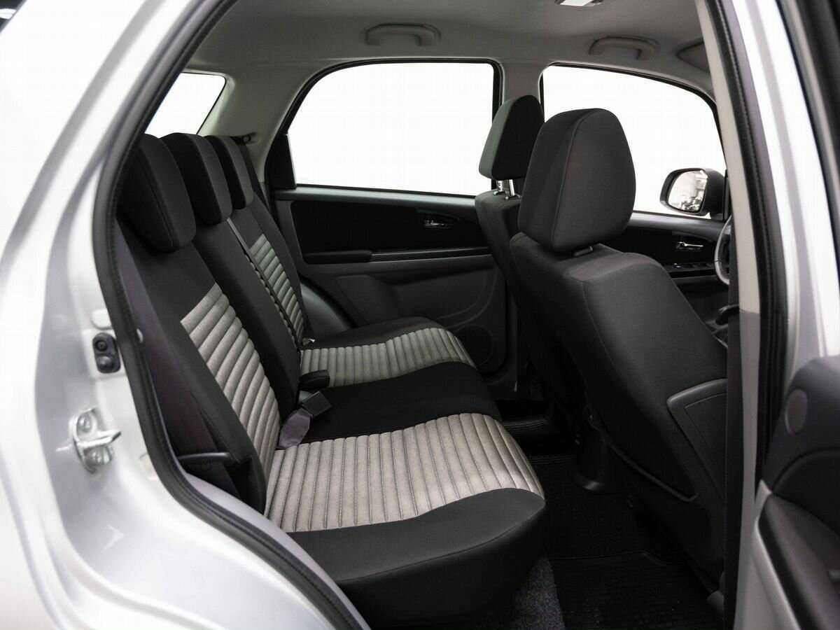 Suzuki SX4, 2013 Фото №9