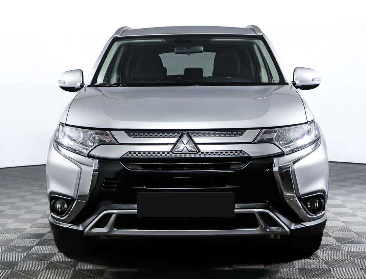 Mitsubishi Outlander, 2019 - 101 800 км. | Фото №2