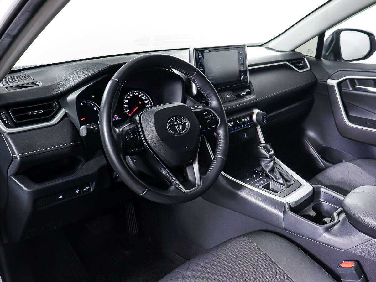 Toyota RAV4, 2020 Фото №14