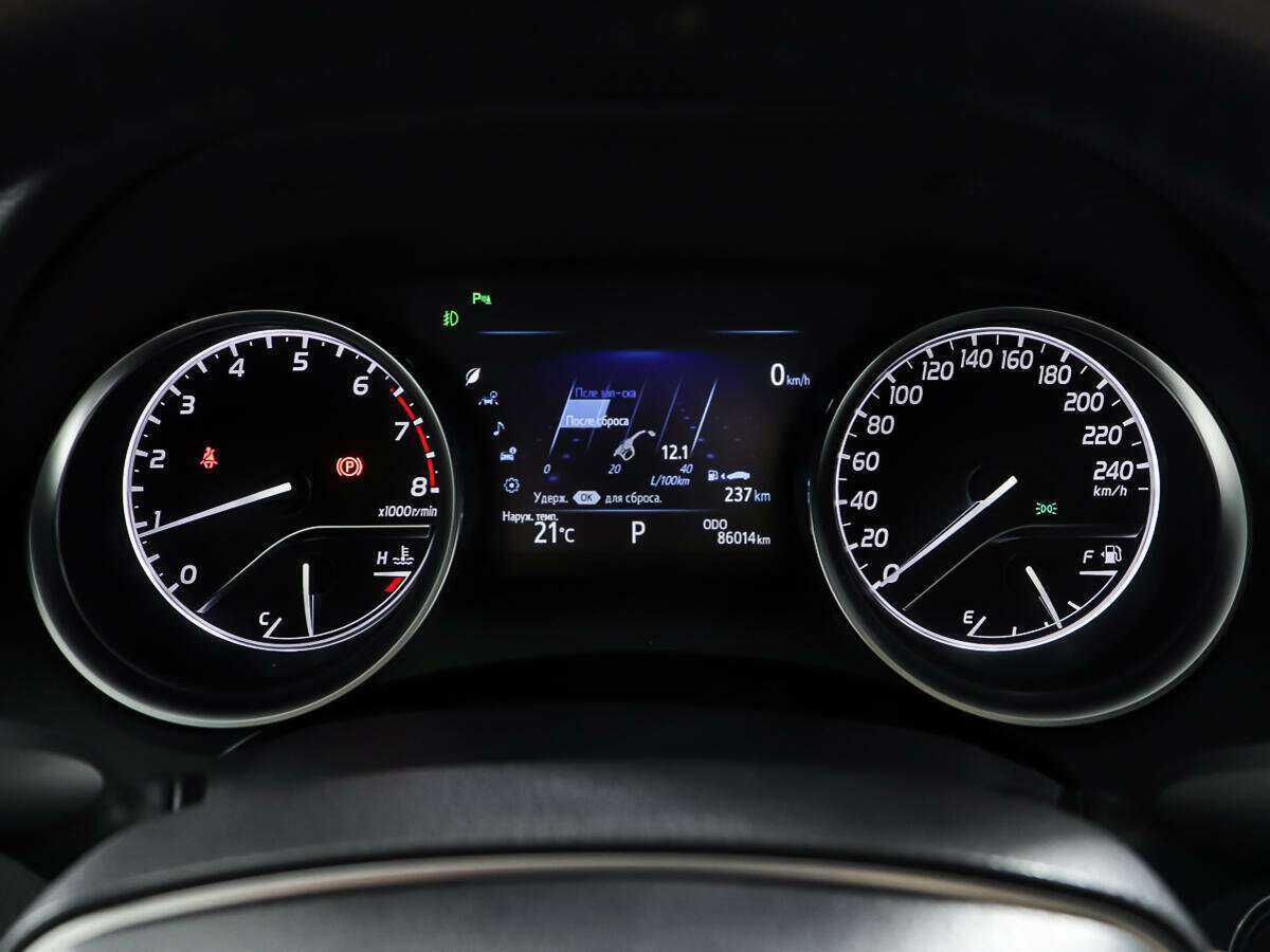 Toyota Camry, 2019 Фото №14