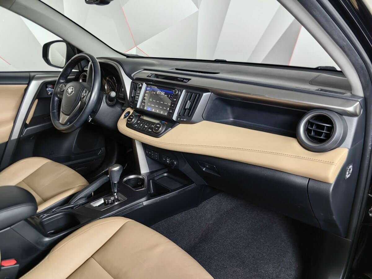 Toyota RAV4, 2017 Фото №9