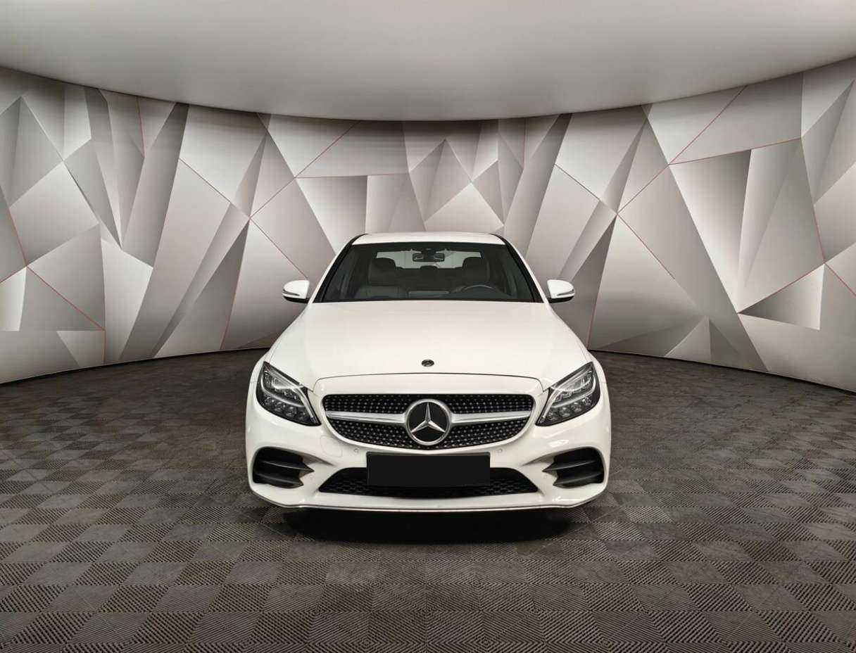 Mercedes-Benz C-Класс 180, 2020 Фото №7