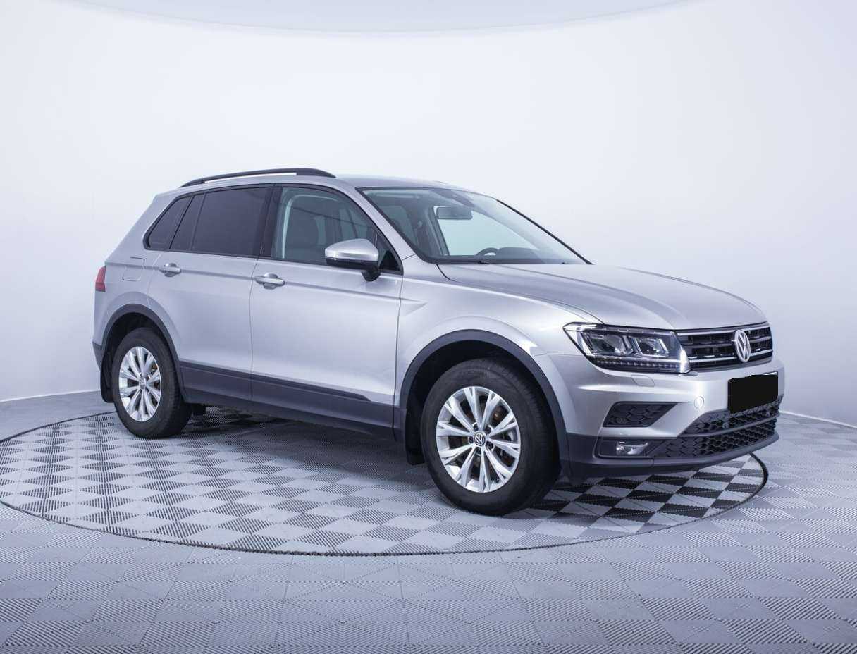 Volkswagen Tiguan, 2020 - 49 608 км. | Фото №3