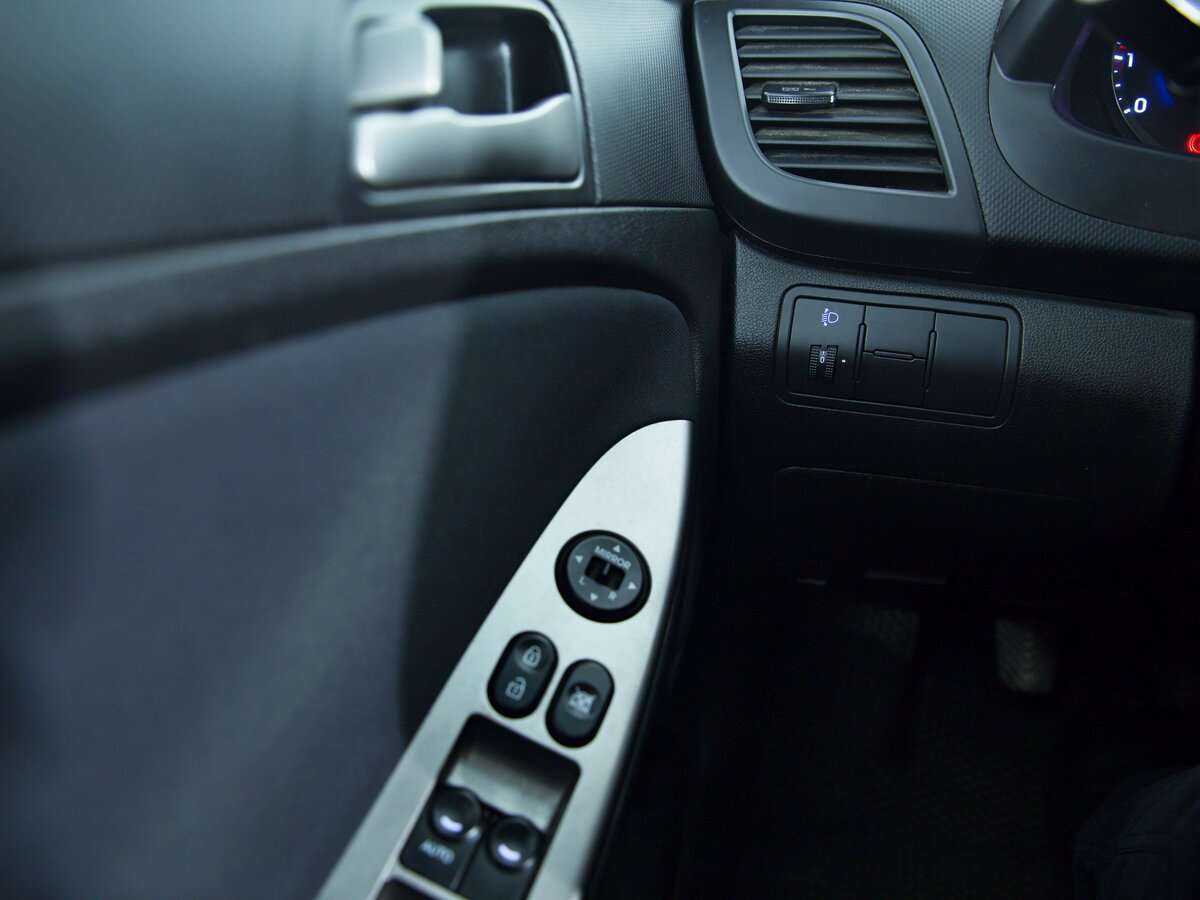 Hyundai Solaris, 2015 Фото №12