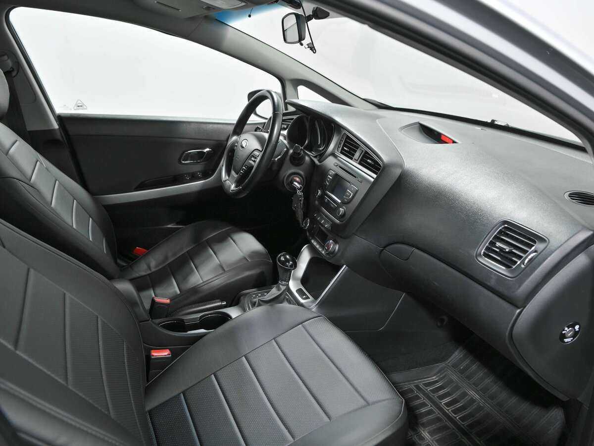 Kia Ceed, 2017 Фото №6