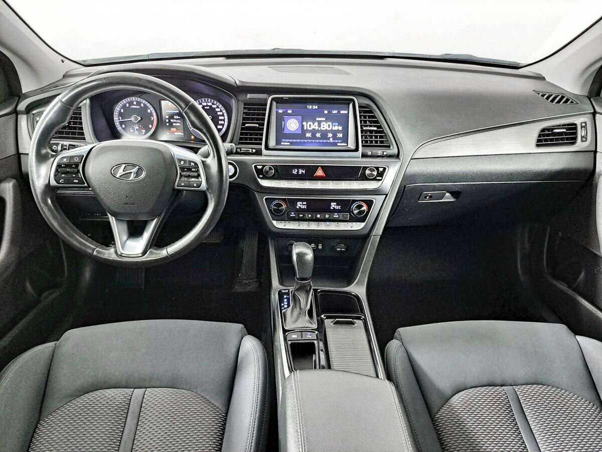 Hyundai Sonata, 2018 Фото №12