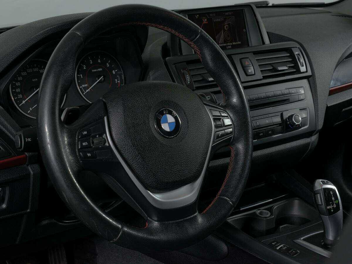 BMW 1 серии 116i, 2014 Фото №14
