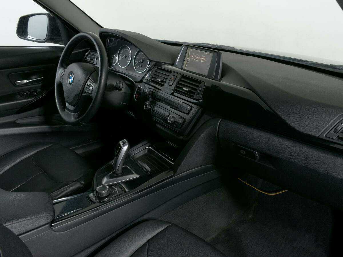 BMW 3 серии 316i, 2014 Фото №9