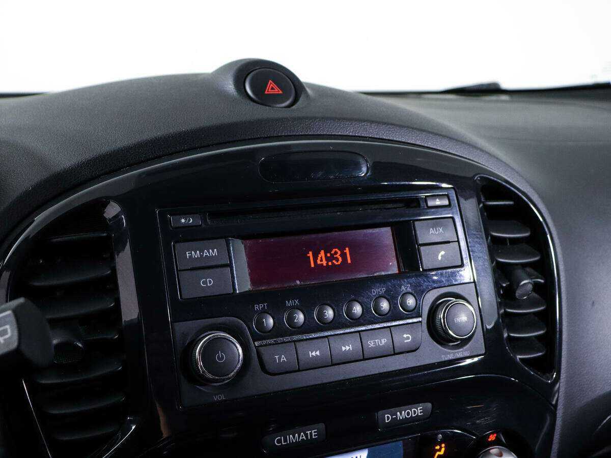 Nissan Juke, 2012 Фото №19