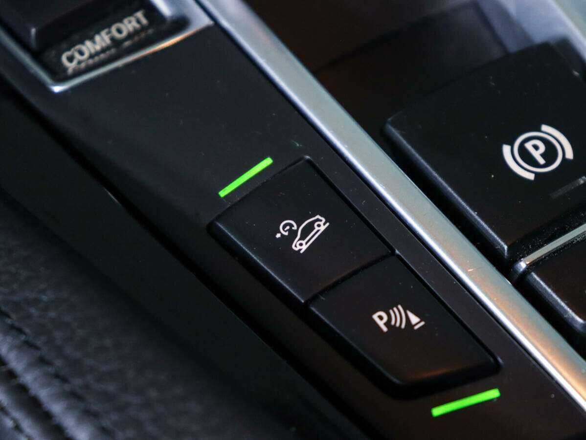 BMW 5 серии 528i xDrive, 2013 Фото №19