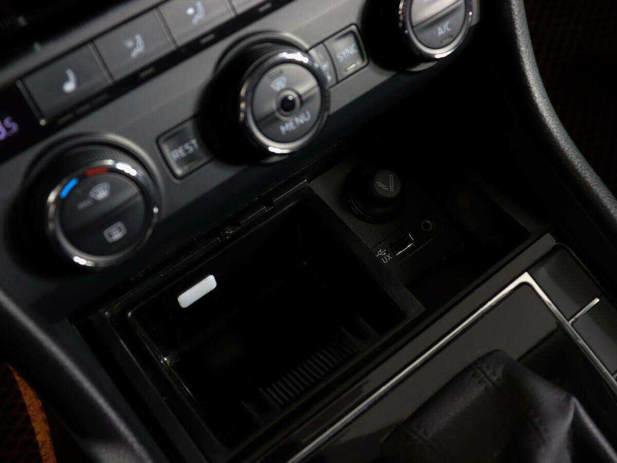 Skoda Superb, 2015 Фото №18