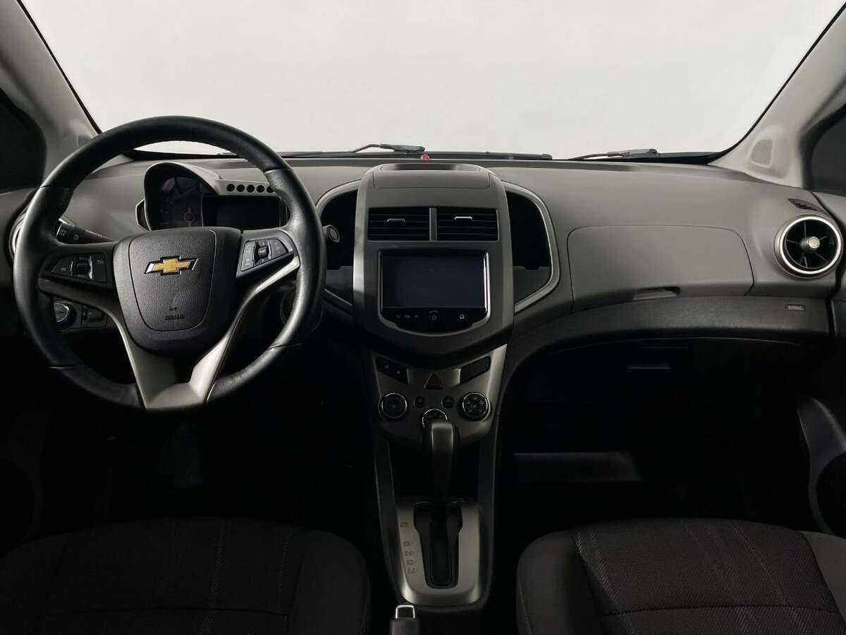 Chevrolet Aveo, 2015 Фото №5