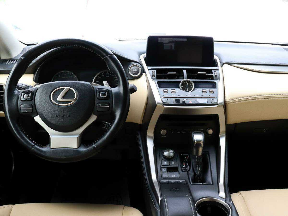 Lexus NX 200, 2017 Фото №10