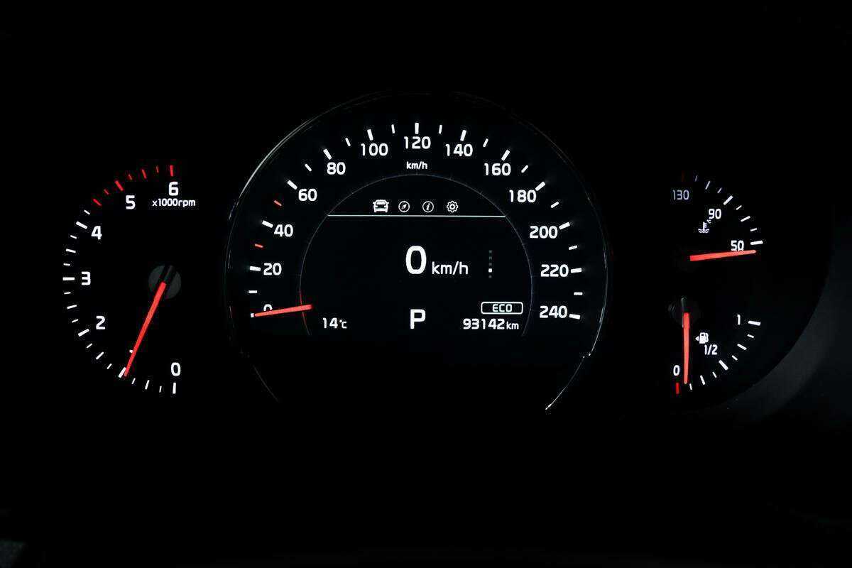 Kia Sorento, 2018 Фото №10