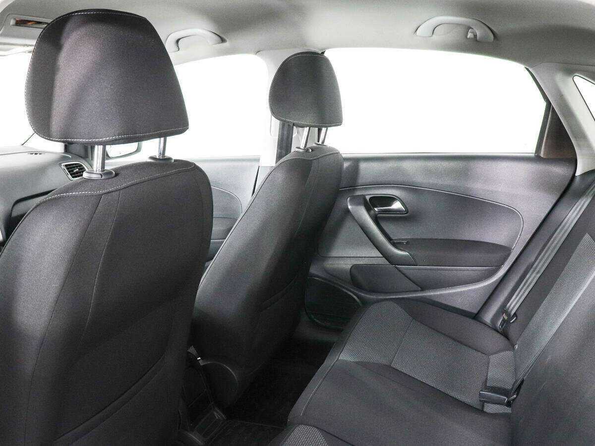 Volkswagen Polo, 2016 Фото №11