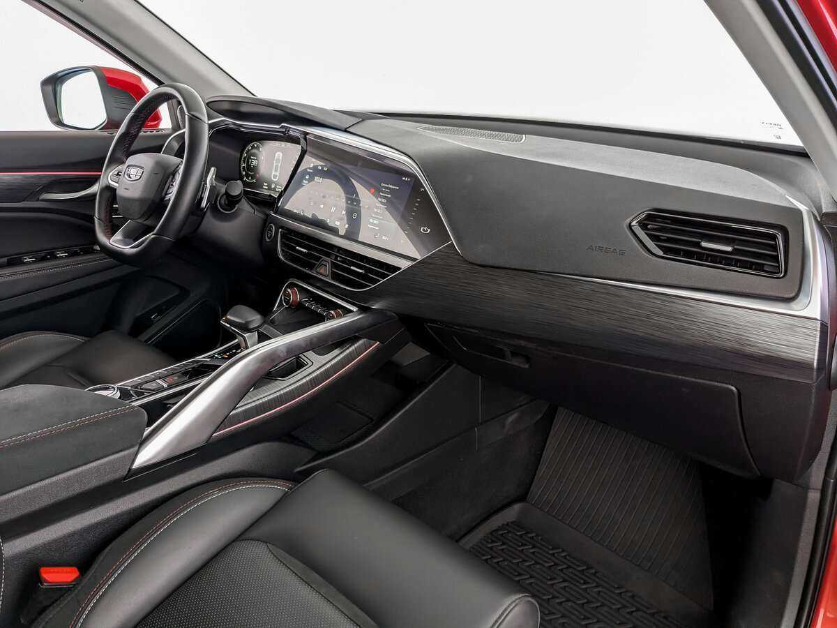 Geely Tugella, 2021 Фото №9