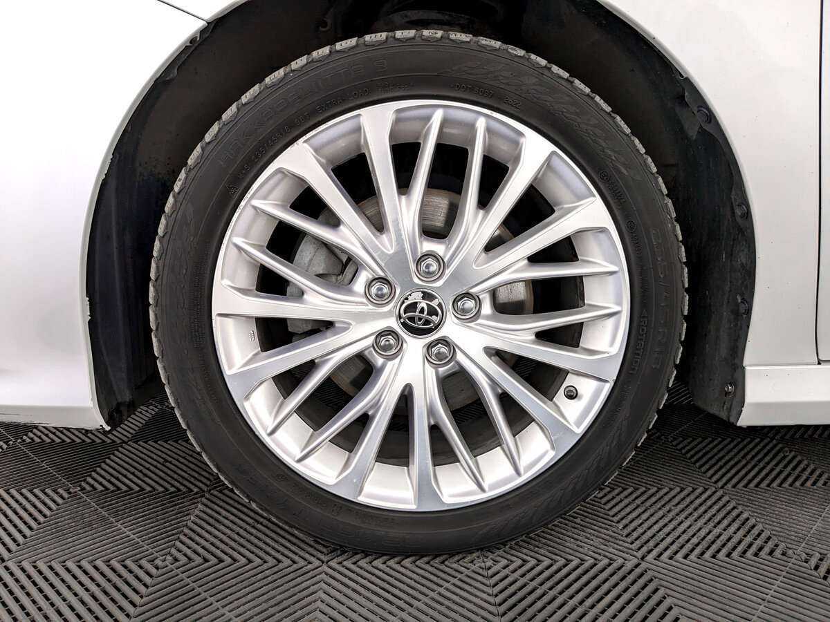 Toyota Camry, 2019 Фото №18