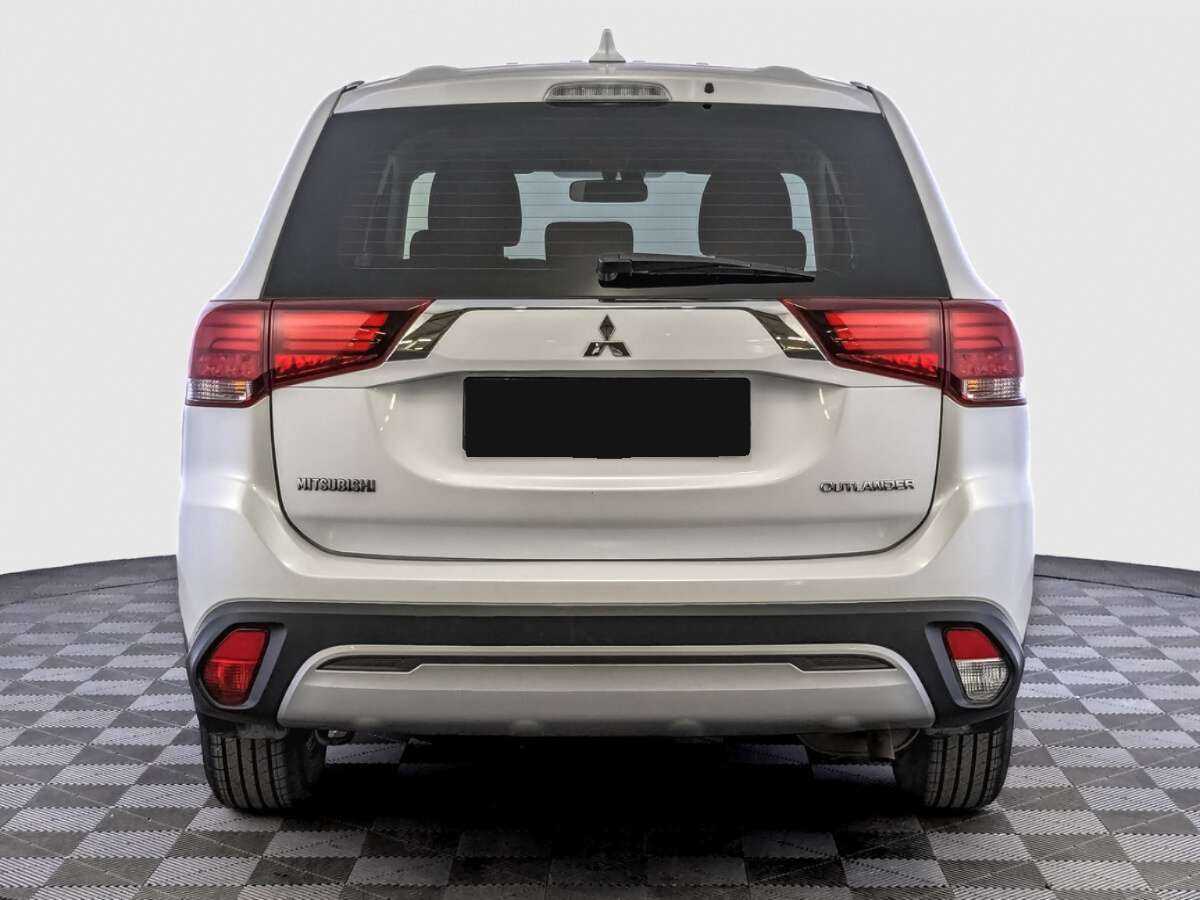Mitsubishi Outlander, 2019 - 132 727 км. | Фото №6