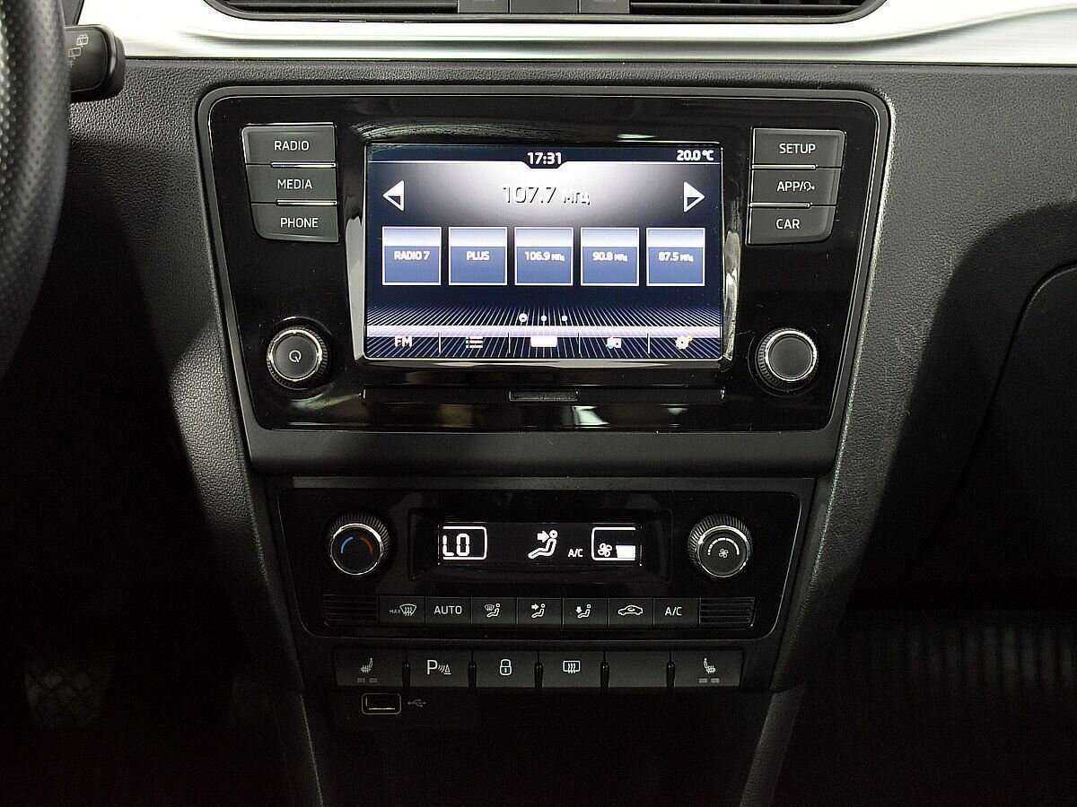 Skoda Rapid, 2019 Фото №11