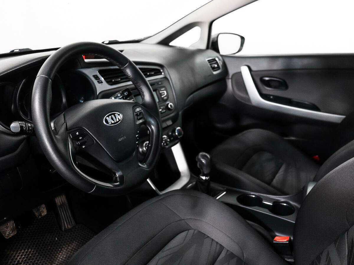 Kia Ceed, 2013 Фото №8
