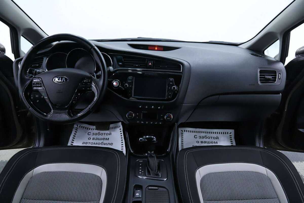 Kia Ceed, 2015 Фото №11