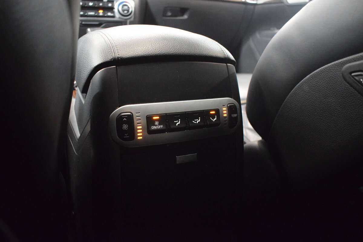 Kia Mohave, 2018 Фото №22