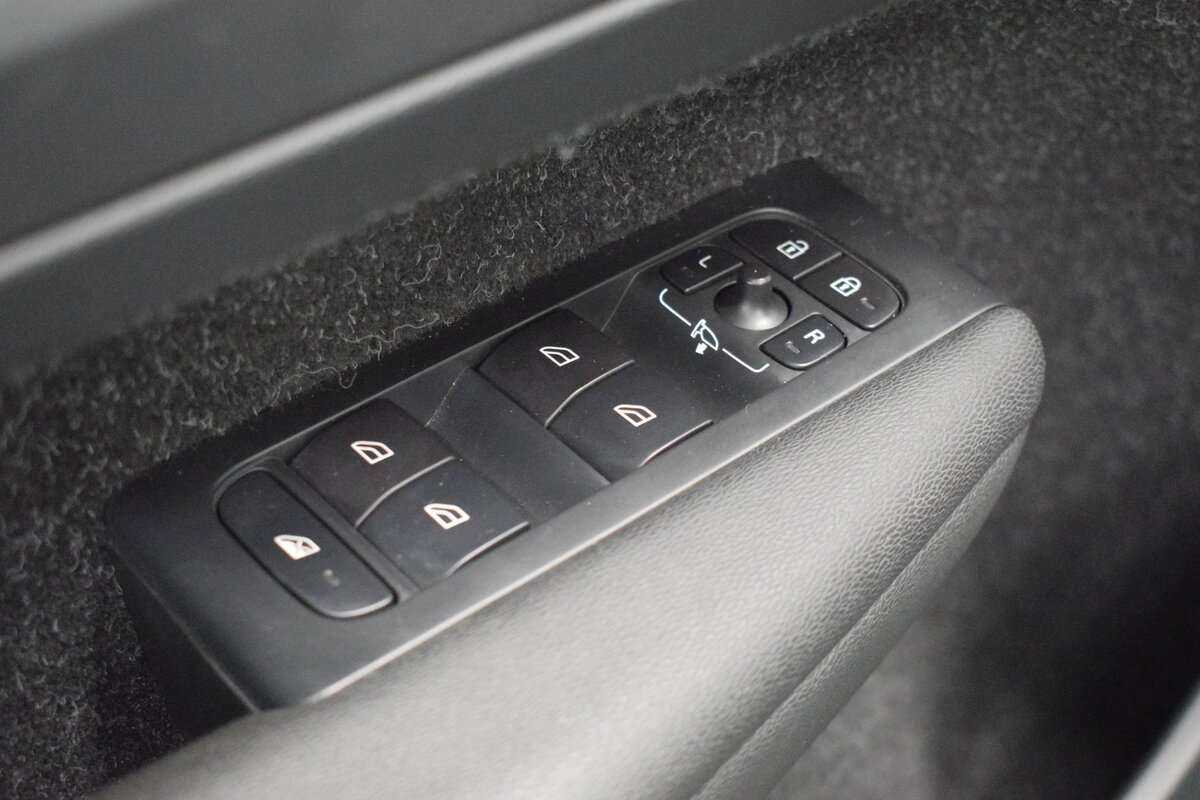 Volvo XC40, 2019 Фото №9