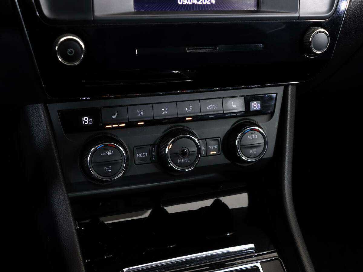 Skoda Superb, 2016 Фото №12