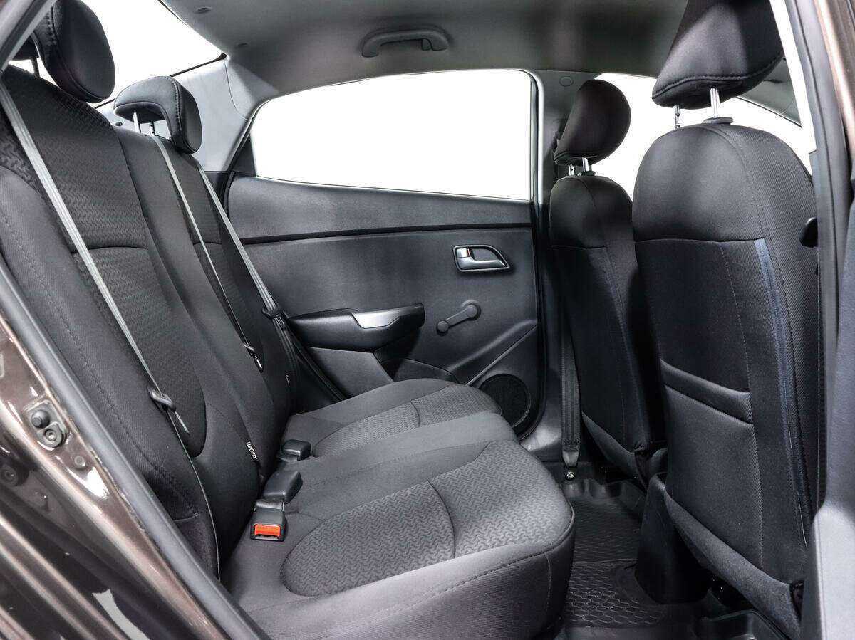 Kia Rio, 2016 Фото №12