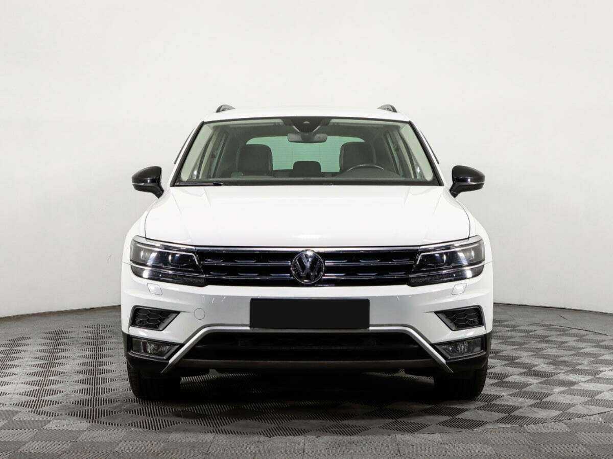 Volkswagen Tiguan, 2020 - 42 147 км. | Фото №2