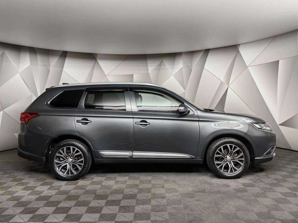 Mitsubishi Outlander, 2017 Фото №6