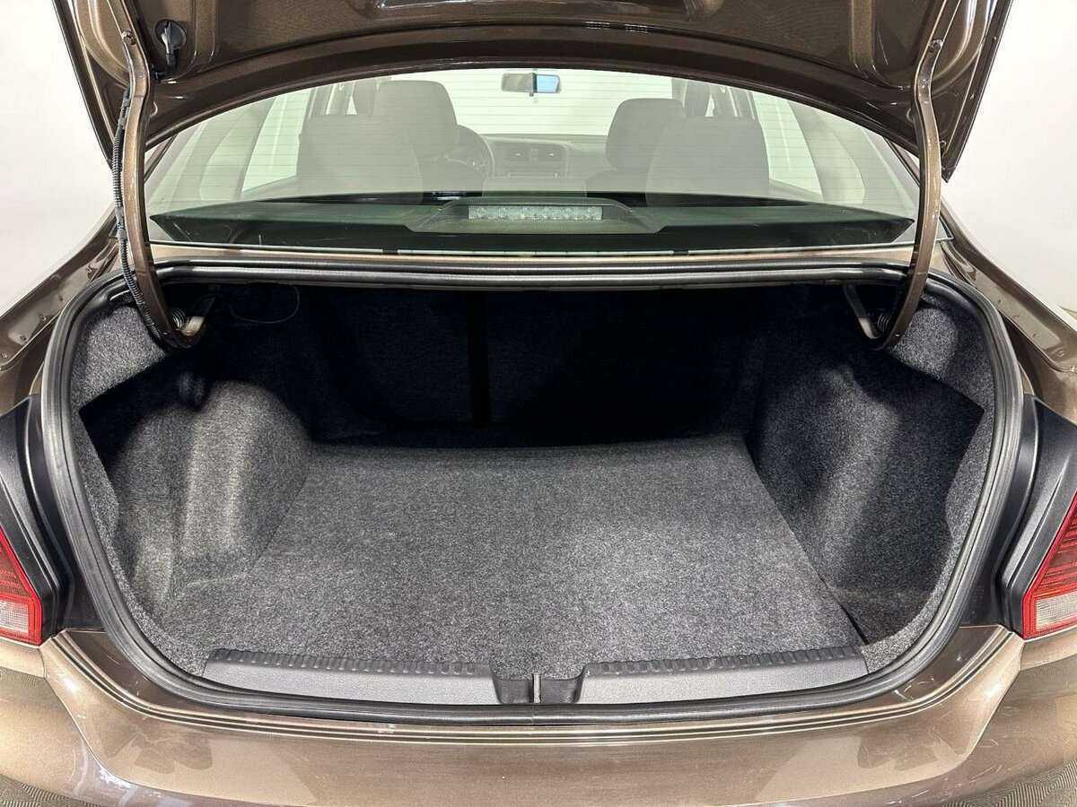 Volkswagen Polo, 2016 Фото №18