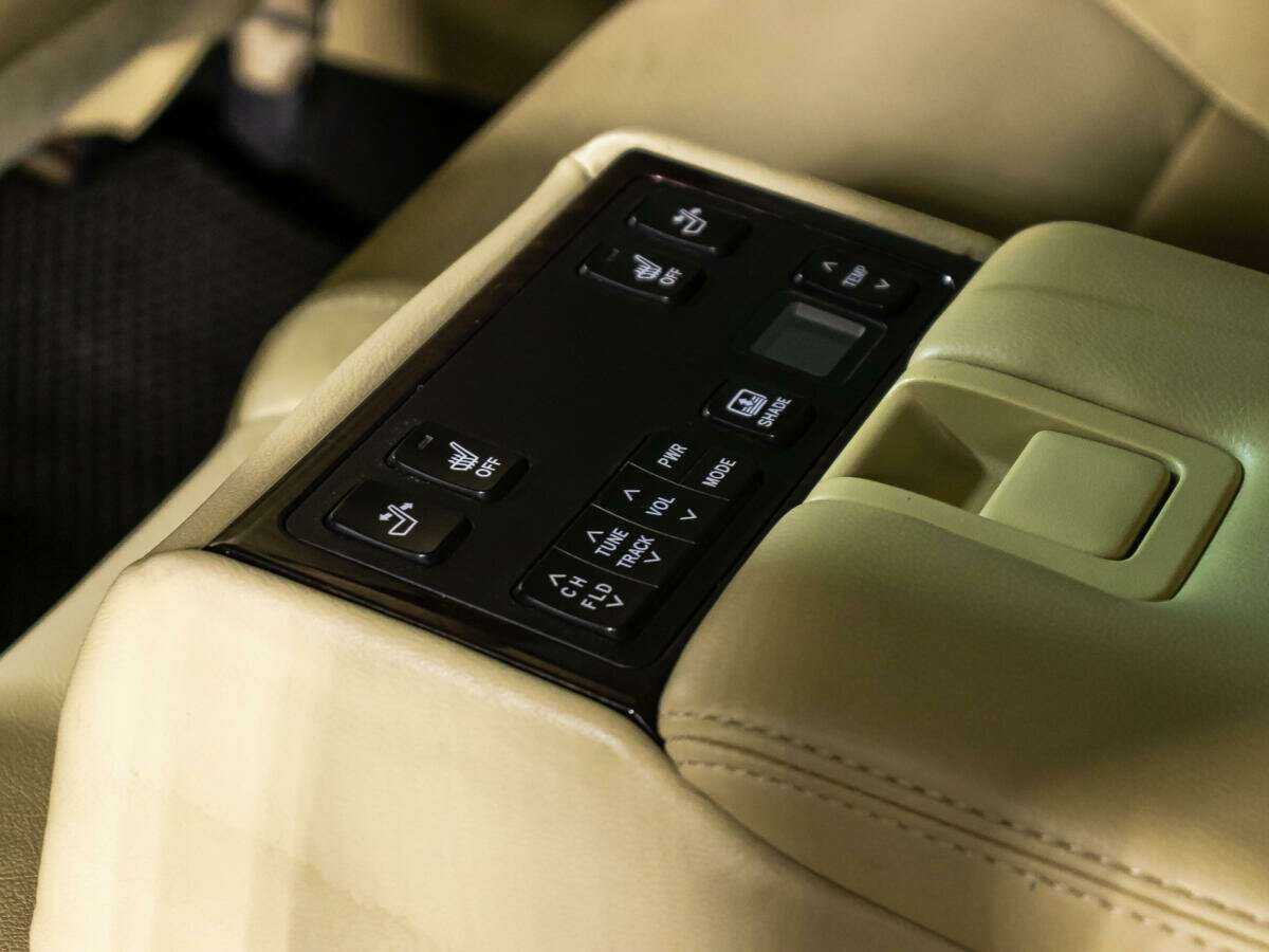 Toyota Camry, 2017 Фото №22