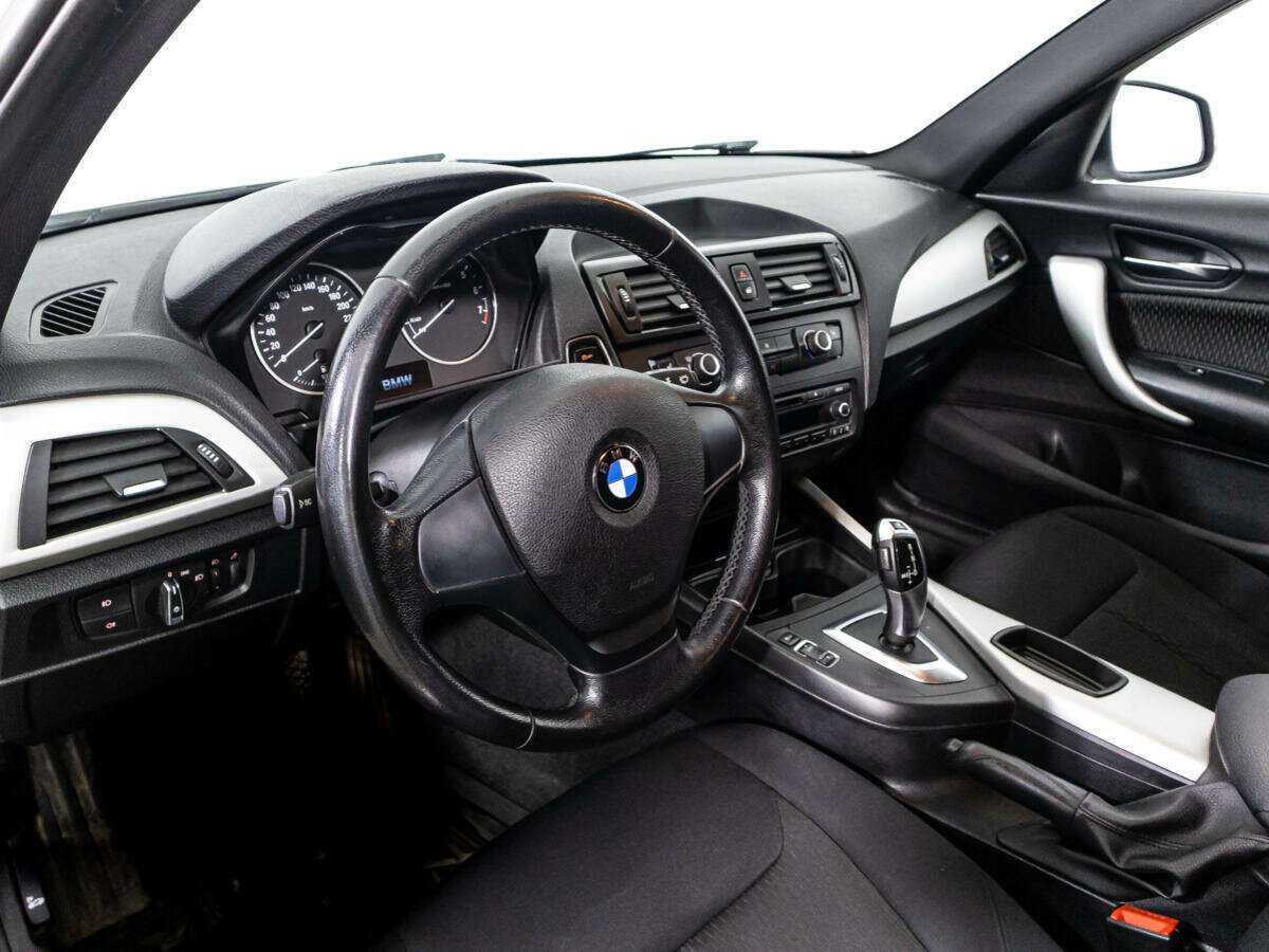 BMW 1 серии 116i, 2012 Фото №10