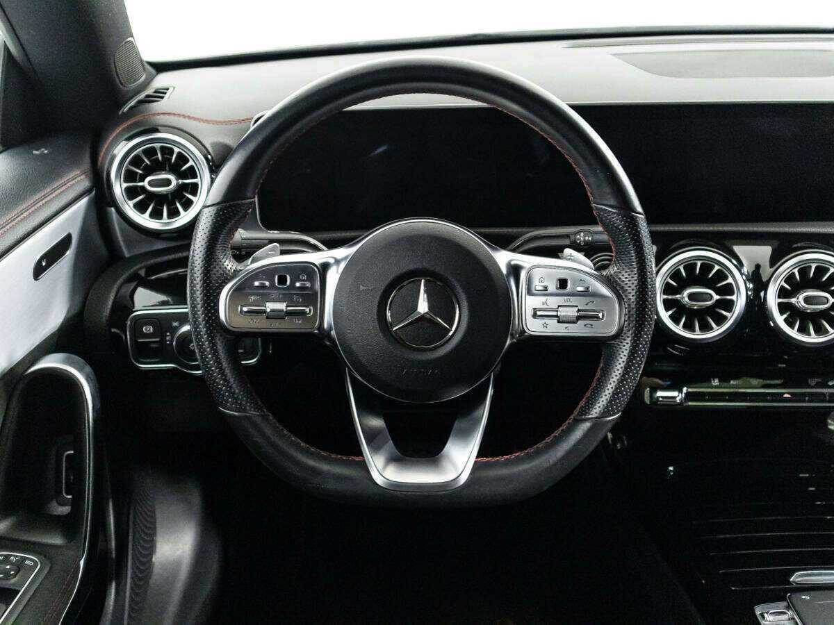 Mercedes-Benz CLA 200, 2019 Фото №18