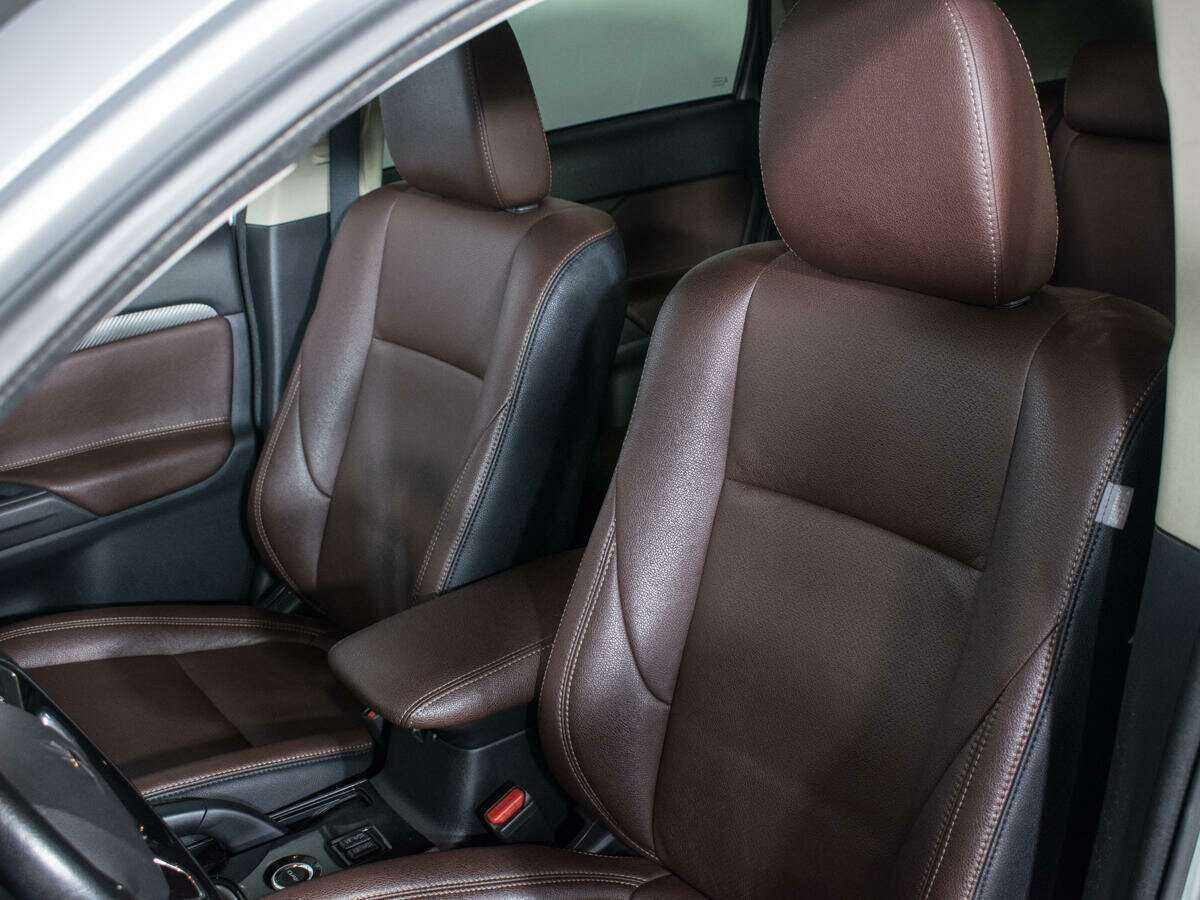 Mitsubishi Outlander, 2017 Фото №14