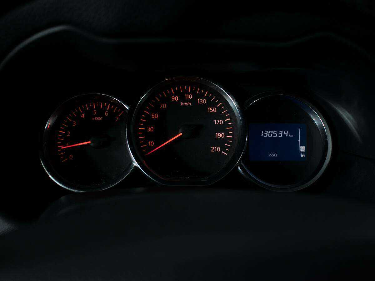 Nissan Terrano, 2016 Фото №11