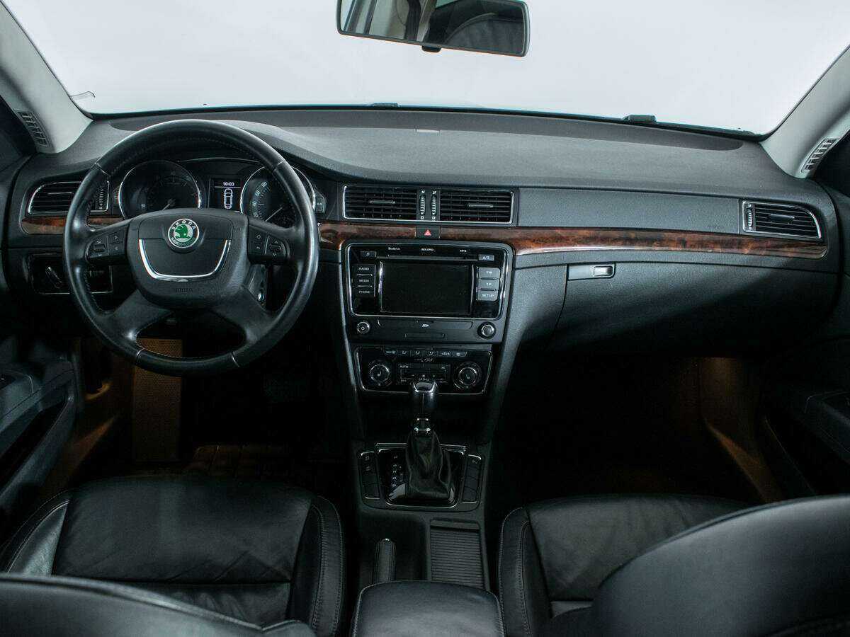 Skoda Superb DSG, 2013 Фото №12