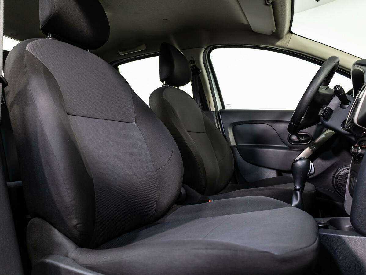 Renault Logan, 2019 Фото №10