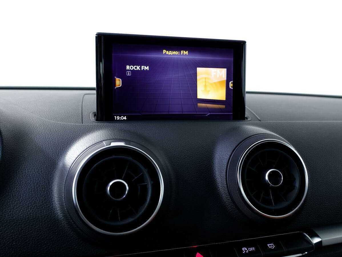 Audi A3, 2018 Фото №17