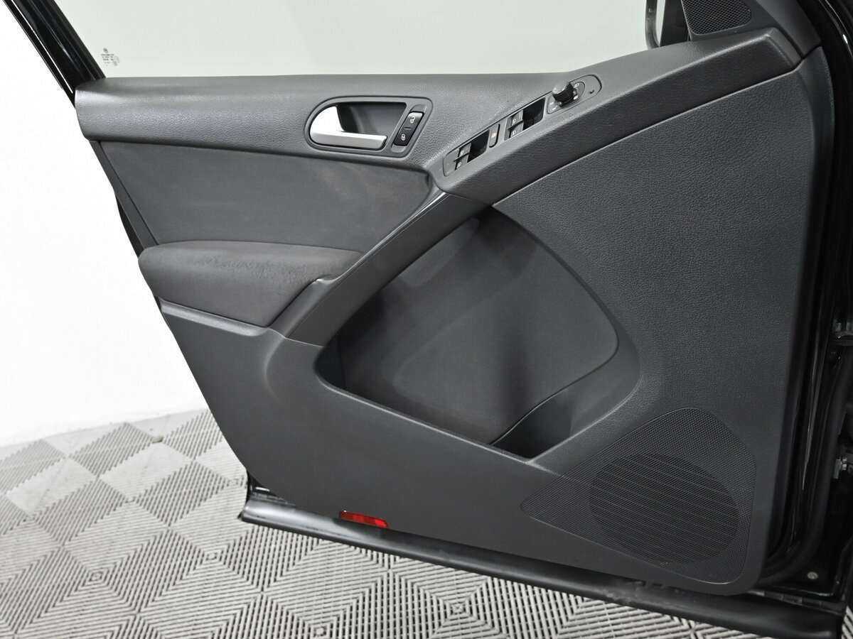 Volkswagen Tiguan, 2013 Фото №7