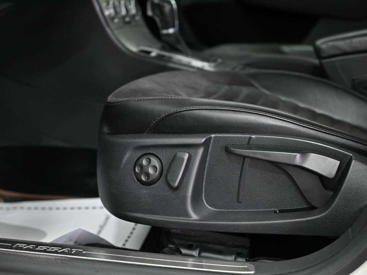 Volkswagen Passat, 2013 Фото №10