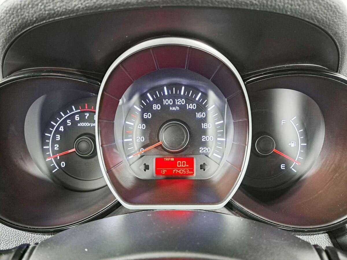 Kia Rio, 2016 Фото №11