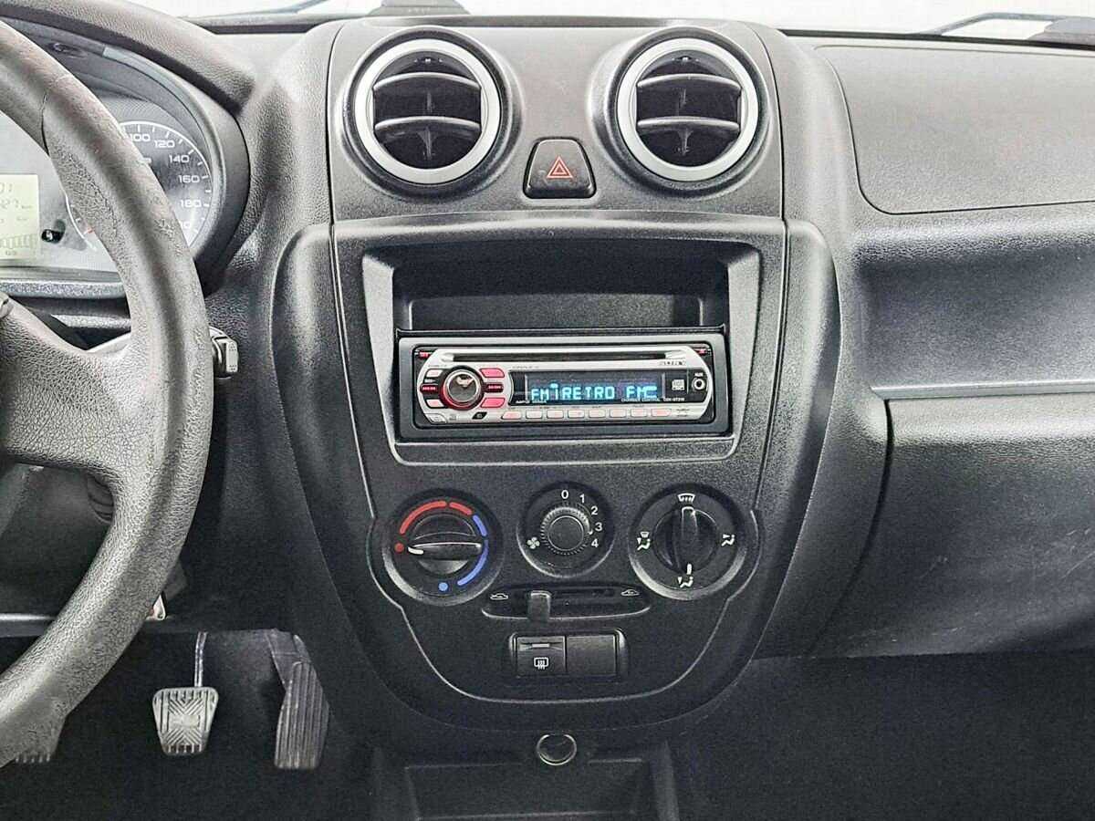 Lada (ВАЗ) Granta, 2017 Фото №14