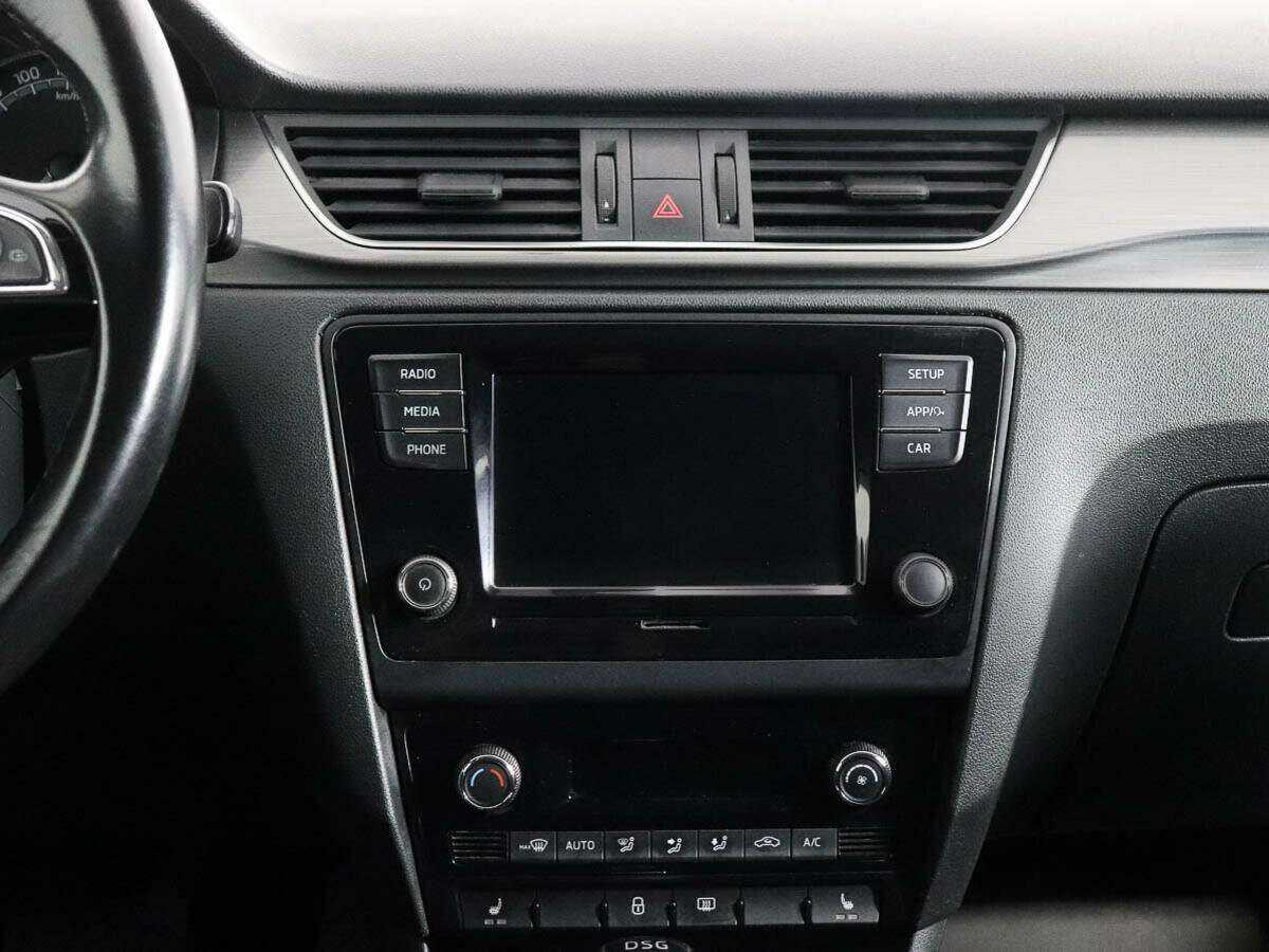 Skoda Rapid, 2017 Фото №12