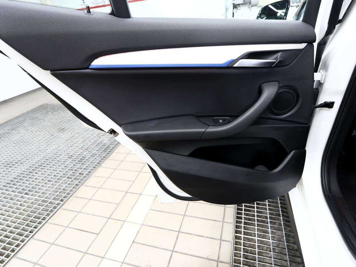 BMW X2 sDrive18i, 2019 Фото №10