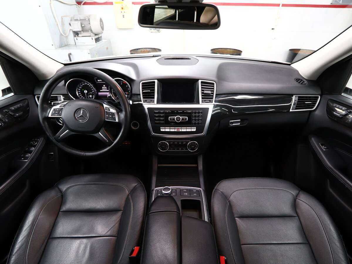 Mercedes-Benz M-Класс 350 CDI, 2015 Фото №16