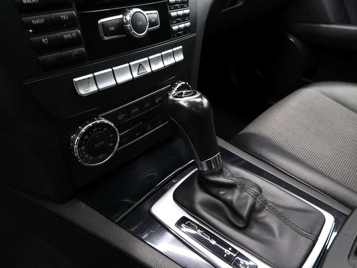 Mercedes-Benz C-Класс 180, 2012 Фото №9